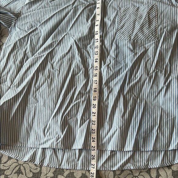 Attitudes by Renee Pleated Cuff Blue Chambray Stripe Button-Up Shirt Sz Large - Picture 6 of 6